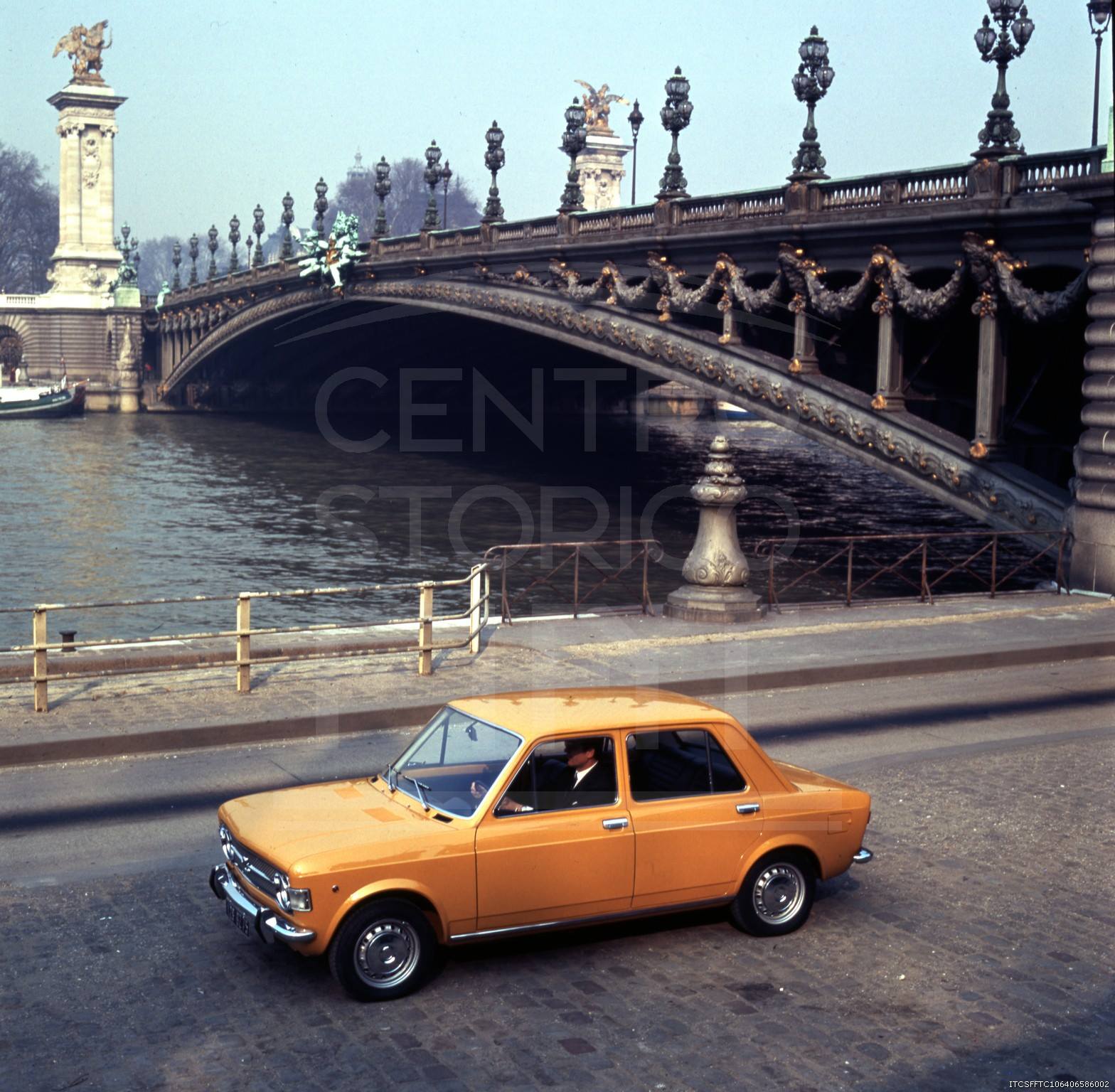 1969_Fiat128.Paris.jpg